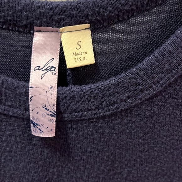 Navy Alya cold shoulder super soft long sleeve top - Picture 4 of 4